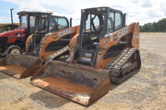 CASE TR310B RUBBER TRACKED SS