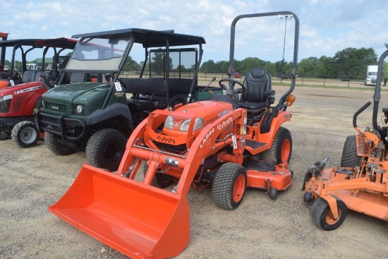 KUBOTA BX2670 2WD ROPS 4WD W/ LDR AND BELLY MOWER