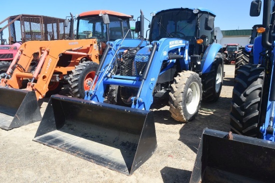 NH T4.75 4WD C/A W/LDR&BUCKET  1643HRS
