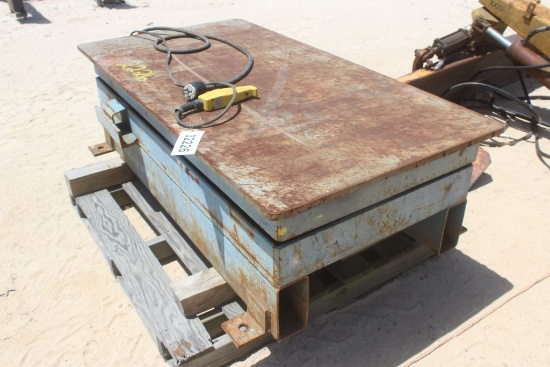 ADVANCE ELECTRIC LIFT