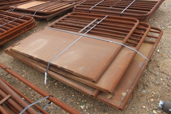BACK STOCK TRAILER GATES