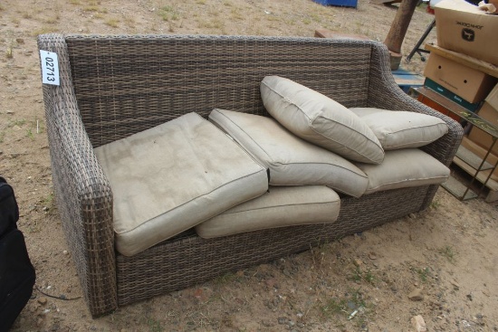 OUTDOOR COUCH