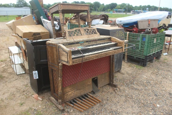 PIANO, TV STAND, GRILL