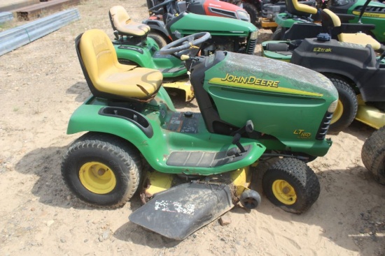 JOHN DEERE MOWER