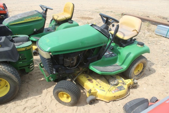JOHN DEERE  LAWN MOWER