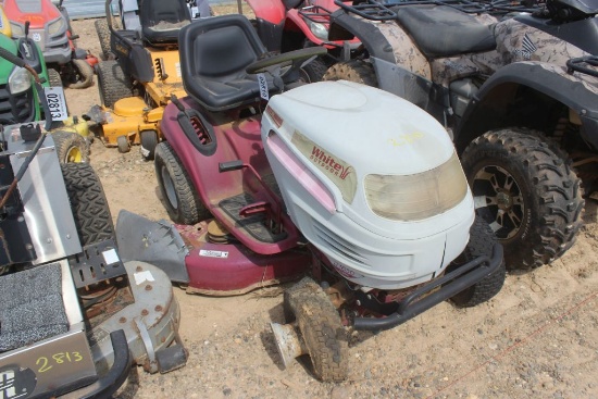 WHITE RIDING MOWER