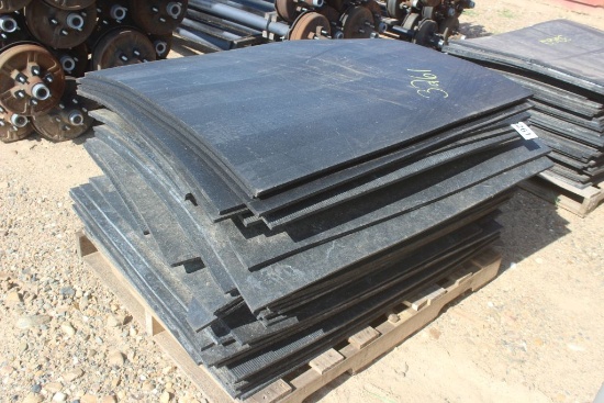 PALLET OF 4X3 FLOOR MATS