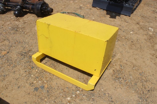 TOOL BOX