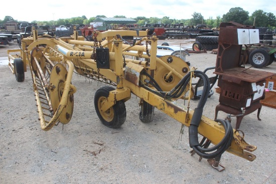 VERMEER R23A HAY RAKE