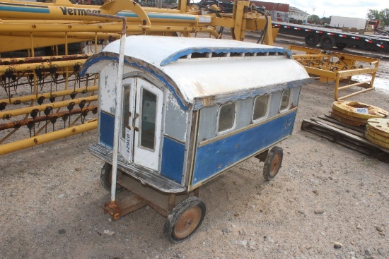 ANTIQUE TROLLY CAR