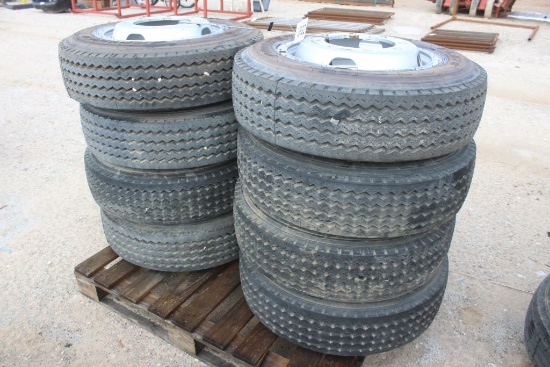 PALLET OF TRAILER TIRES