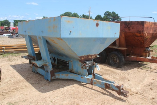 FERTILIZER WAGON