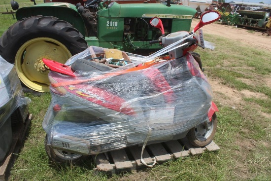 BALY Z4500T-7 SCOOTER, ASSORTED PARTS, SAND BLASTER