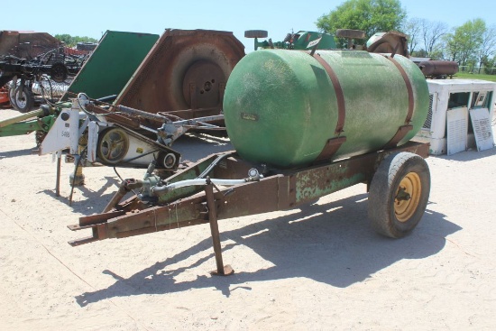 CONTENTIAL BELTON 300 GALLON SPRAYER