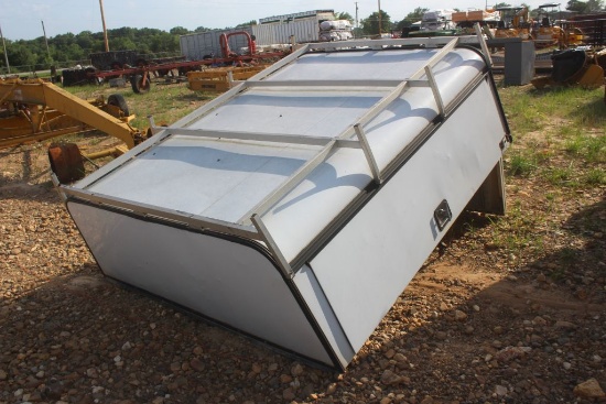 CAMPER SHELL OFF OF FORD F250