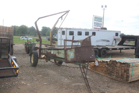 JD SQ BALE LOADER
