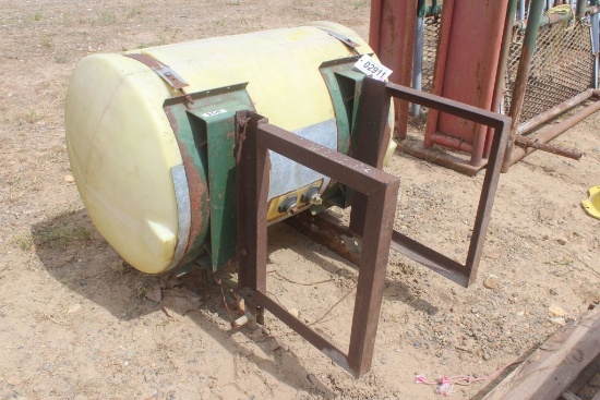 3PT 110 GALLON SPRAYER TANK