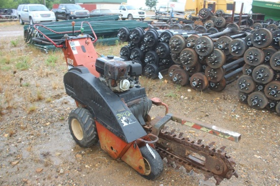 DITCH WITCH 1030 DITCHER