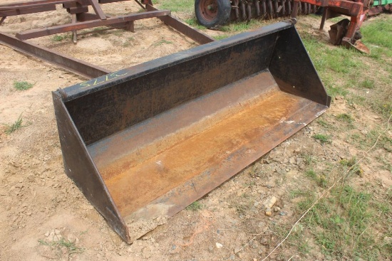 TRACTOR BUCKET