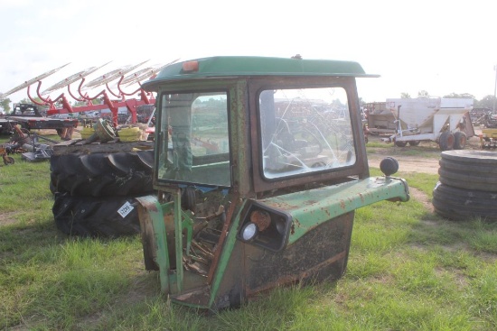 TRACTOR CAB
