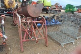 TRACTOR LOADER