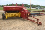 NH SQ BALER