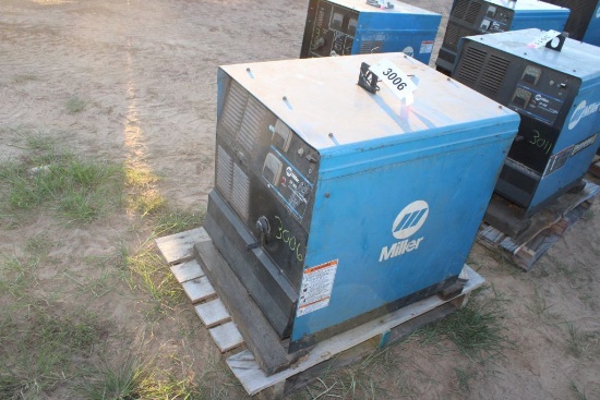 Miller Cp-302 Welder