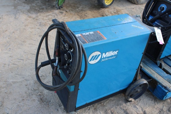 Millermatic 250 Welder W/Leads