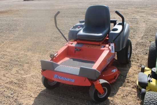 Husqvarna Cz3815 Residential Zero Turn Mower W/38" Deck 684hrs (We Do Not Guarantee Hours)