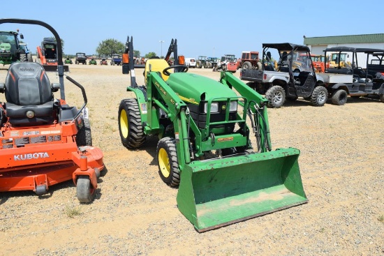 John Deere Hst 4010 4wd W/410ldr And Bucket, Rops, 1084.5hrs (We Do Not Guarantee Hours)