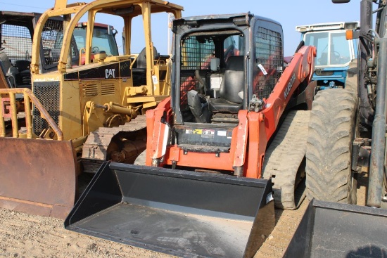 Kubota Svl 95-2s Rubber Track Skid Steer