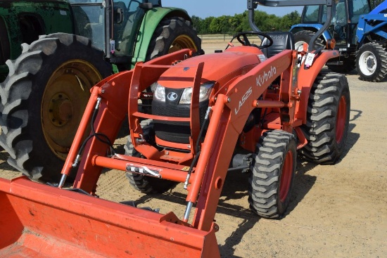 Kubota L2501 4wd W/Rops La525ldr And Bucket 158.5hrs (We Do Not Guarantee Hours)