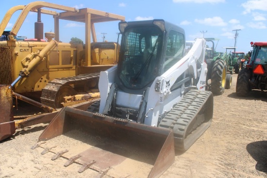 Bobcat T650 Rubber Track Skid Steer