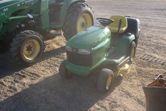 John Deere Riding Mower