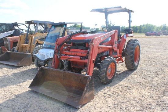 Kubota L3010 Canopy 4wd W/Greatbend Ldr And Bucket Hst 2165hrs (We Do Not Gurantee Hours)