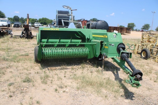 JOHN DEERE 328 SQUARE BALER 2014MODEL