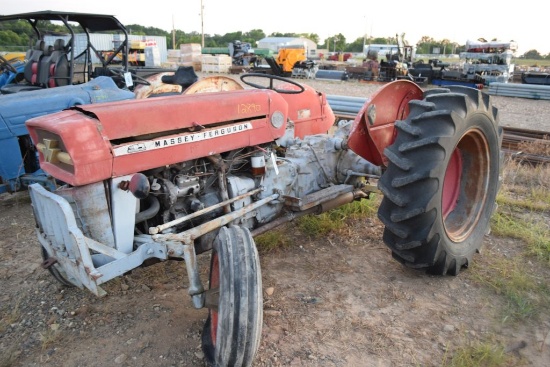 MASSEY FERGUSON 135 2WD SALVAGE