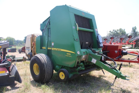 JOHN DEERE 469 MEGAWIDE ROUND BALER W/MONITOR