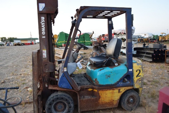 Komatsu Forklift- Runs And No Brakes