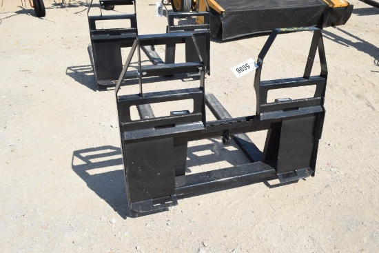 Skid Steer Pallet Forks