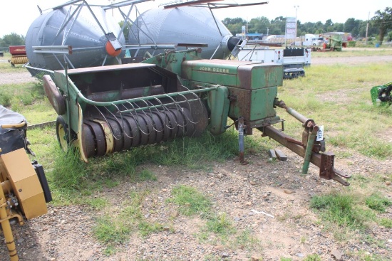 224WS JOHN DEERE BALER W/SHAFT