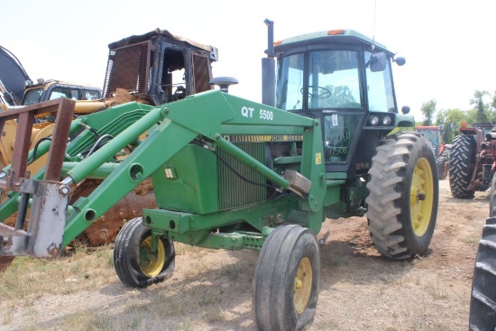 SALVAGE JOHN DEERE 4050 W/ LOADER C/A 2WD TERP TRACTOR (HOLE IN BLOCK)