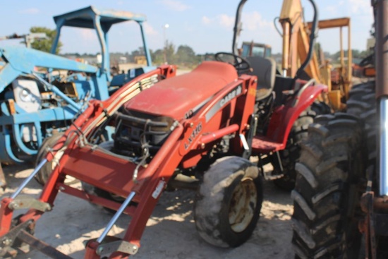 SALVAGE CASE IH D40 2WD W/ROPS AND LDR