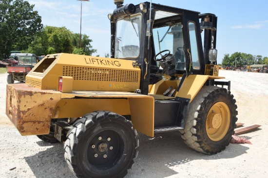 Salvage Lift King Forklift 8m22