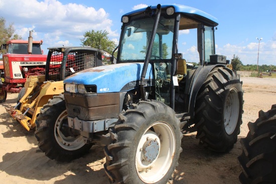 SALVAGE NEW HOLLAND TN75D C/A 4WD