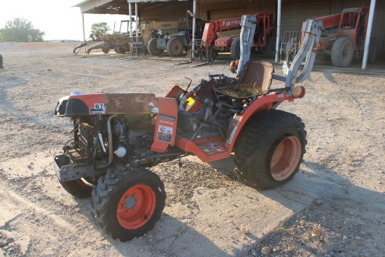 SALVAGE BURNT KABOTA B7500 4WD HYDROSTAT HAS GOOD TRANSMISSION AND AXLES