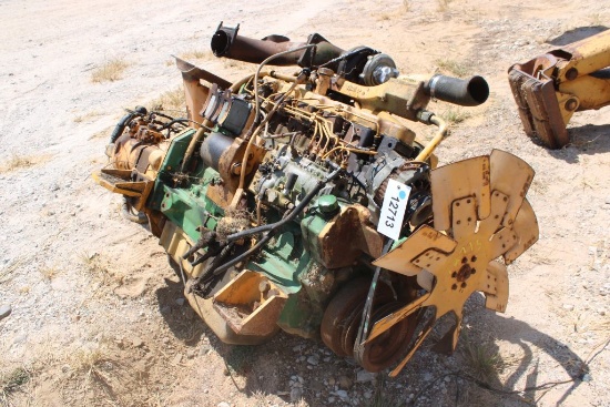Salvage John Deere 6 Cylinder Motor