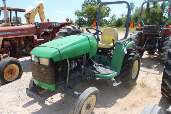 JOHN DEERE 4300 W/ ROPS 2WD RUNS NEEDS CLUTCH SALVAGE