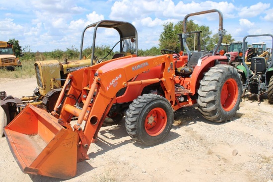SALVAGE KUBOTA MX5100 4WD ROPS W/BUCKET AND LDR