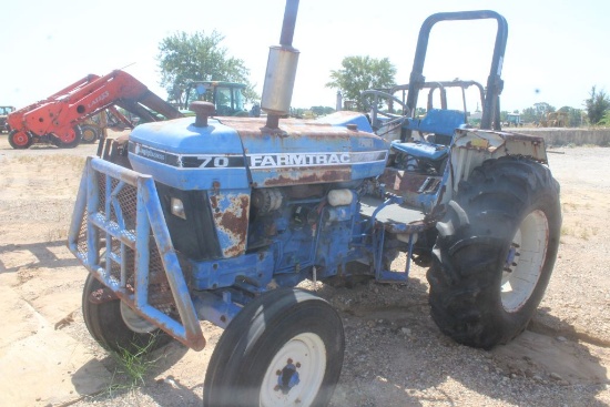 SALVAGE FARMTRAC 70 2WD W/ROPS